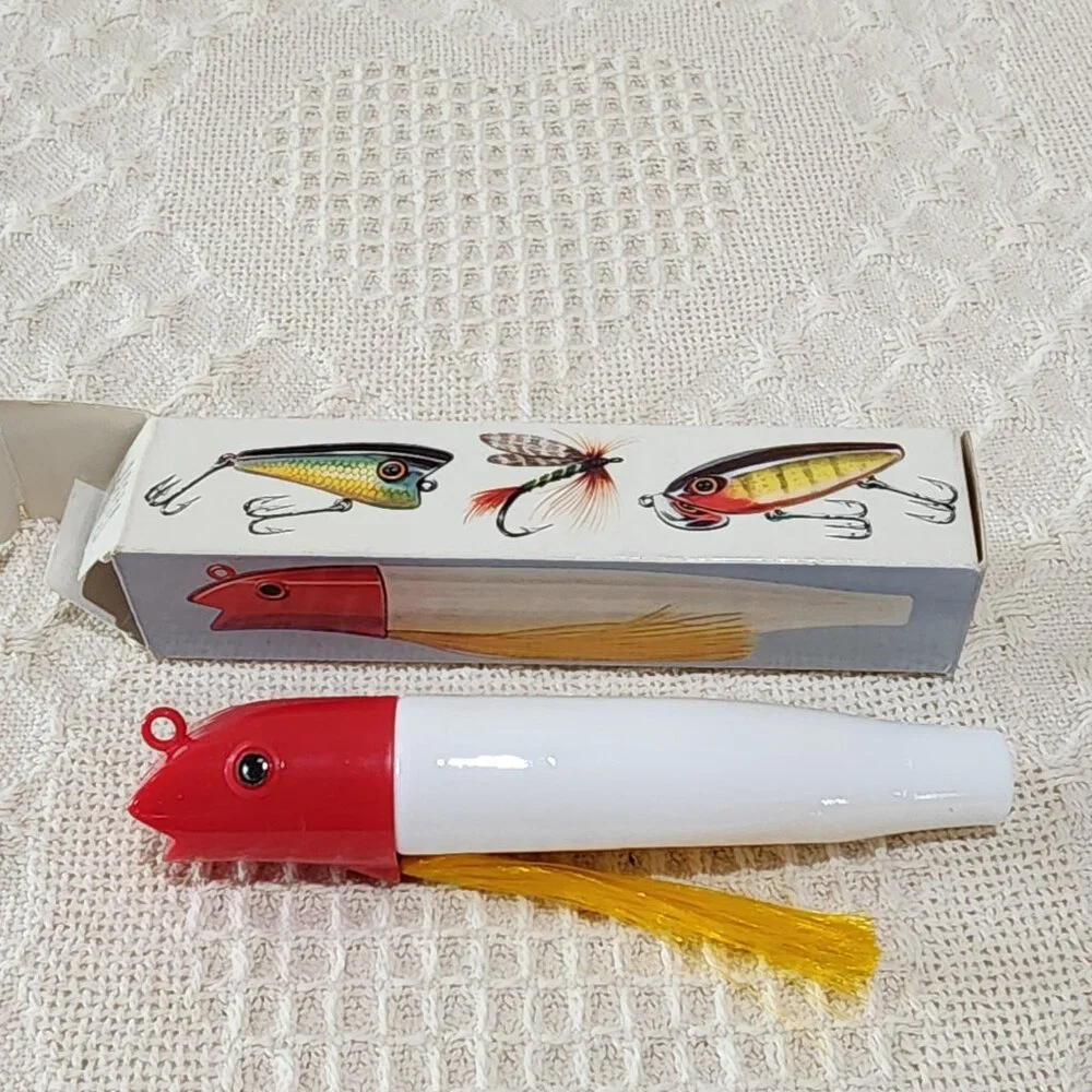 Vintage Avon SURE CATCH FISHING LURE Bottle Wild Country Original Box - NM